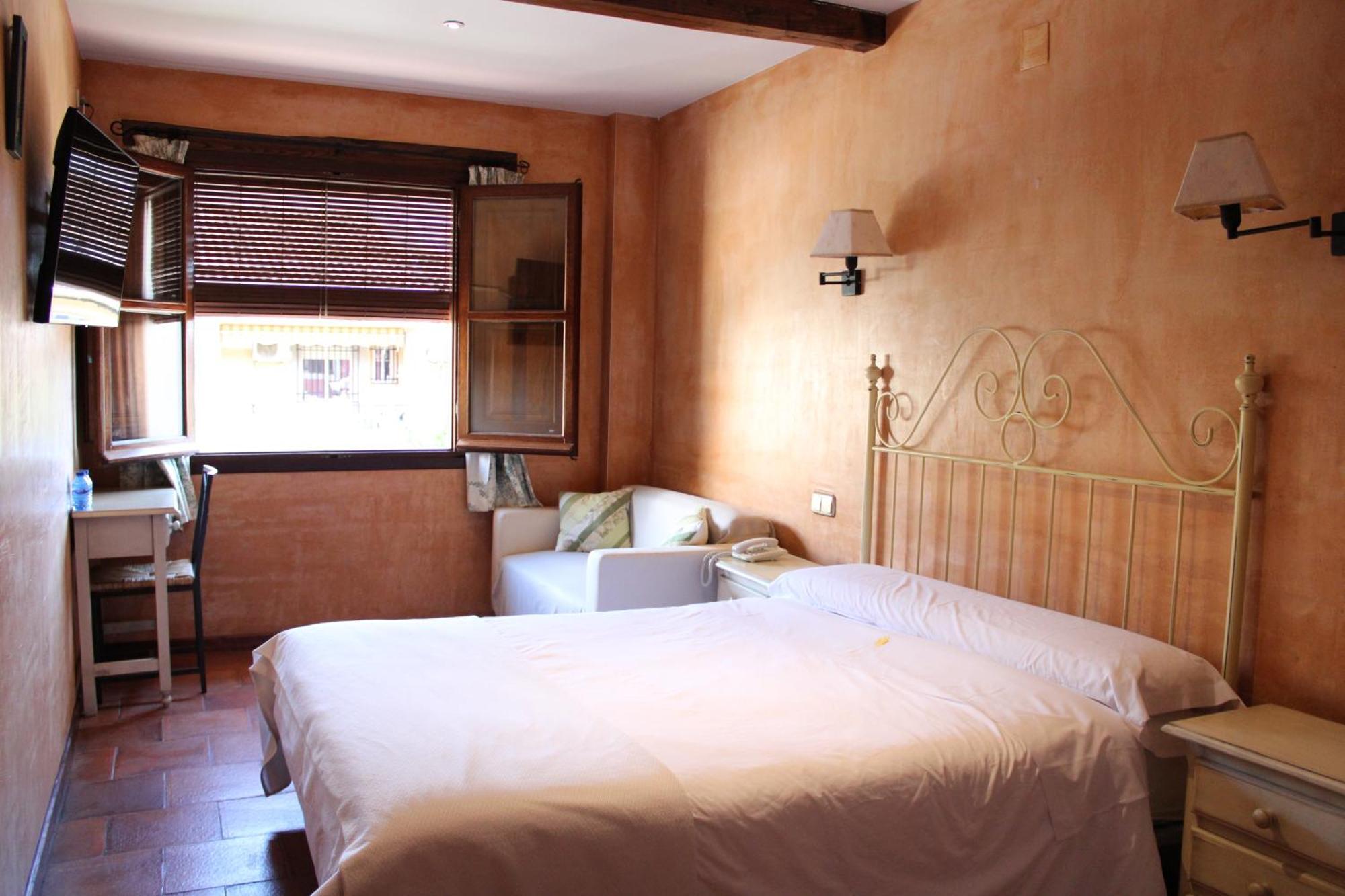 Hotel Rural Carlos I Garganta la Olla Esterno foto